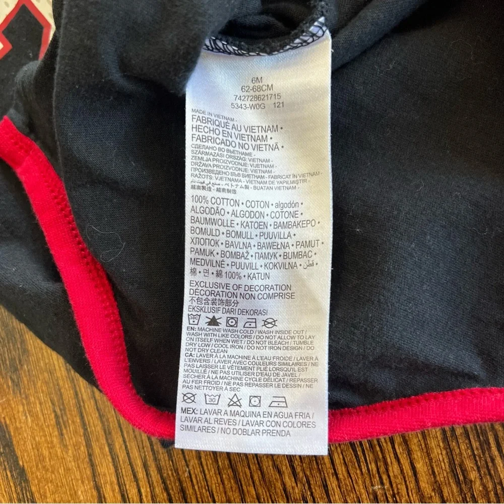 Jordan Baby Bodysuit Size 3-6 Months Jumpman Logo Black With Red Trim #23